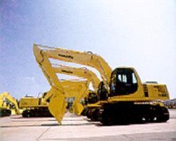 Tahan Investasi, United Tractors Cuma Rogoh US$ 300 Juta