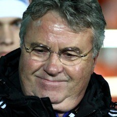 Hiddink Akan Pensiun di Akhir Musim