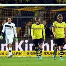 Dortmund Tertahan, Schalke & Frankfurt Kalah