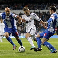 Madrid Lolos ke 16 Besar