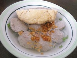 Aha...Ini Dia Bakso Lezat!