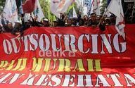Pengusaha Pastikan Gugat Peraturan Outsourcing ke MA