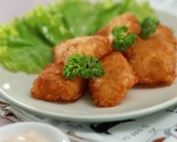 Krenyes-krenyes Ikan Crispy yang Menggoyang Lidah