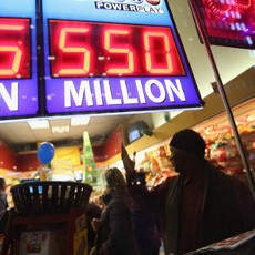 Wow! 2 Warga AS Menang Lotre Rp 5,2 Triliun