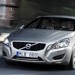 Ini Dia Mobil Plug-In Hybrid Teraman di Dunia