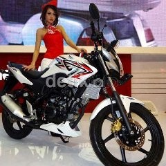 Honda: CB150R StreetFire, Motor Sport Paling Diburu