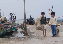 Menyisir Pantai