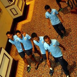 Timnas Refreshing Sejenak: Jalan-jalan, Cari Makan, Sampai Main Internet