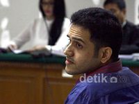 Nazaruddin Bersaksi untuk Angelina Sondakh