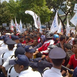 Didemo Ratusan Karyawan, Huawei Jamin Operasional Aman