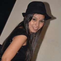 Kak Nunuk Mengenang Sukses Nike Ardila Lewat Lagu