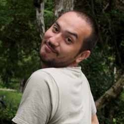 Jadi Gay, Gary Iskak Lebih Direstui Istri Ketimbang Peran Mesra-mesraan