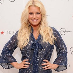 Hamil Lagi, Jessica Simpson Minta Segera Dinikahi
