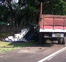 Waspada, Dua Kecelakaan Terjadi di Km 22.500 Sidoarjo-Waru 