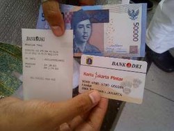  Ini Beda Kartu Pintar Jokowi dengan BOP