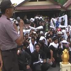Mapolres Lamongan Digeruduk Pendekar Silat