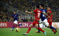 Indonesia melakukan tekanan melalui Irfan Bachdim.