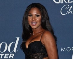 Hobi Belanja Perabotan Mewah, Penyebab Toni Braxton Bangkrut