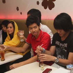 Adik Kevin Aprilio Jadi Personel Vierra?