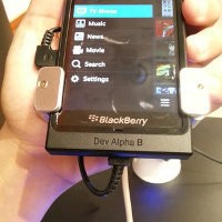 Menjajal BlackBerry 10, Si Penantang Android & iPhone