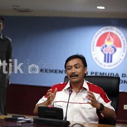 Sebelum Turun Tangan Menpora Ingin Konsultasi dengan AFC