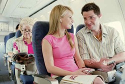 Wah, Banyak Pasangan yang Bercinta di Angkasa