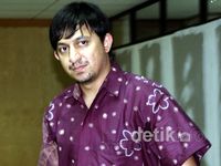 Pembacaan Putusan Fahd Ditunda