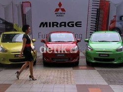 Konsumsi BBM Mitsubishi Mirage Sentuh 27 Km/Liter