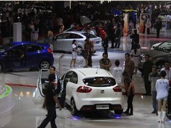 Penjualan Mobil Tembus 1 Juta Unit