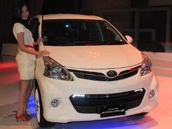 Toyota Avanza Bukukan Rekor Lagi