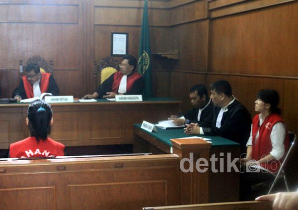 Tersangka Sabu Bersaksi untuk Ratu Germo Keyko