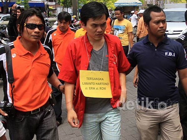 Rekonstruksi Pembunuhan Sales Daihatsu