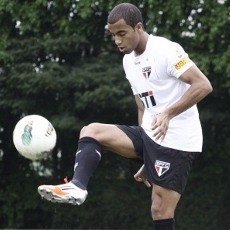 Lucas Moura, Pengagum Berat Zidane yang Mengaku Bergaya Messi