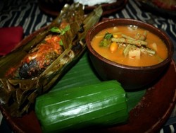 Menyuap Nasi Timbel Gerobak dalam Suasana Kolonial