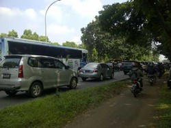 Ruas Jl Margonda-Lenteng Agung Macet Hingga 1,5 Km