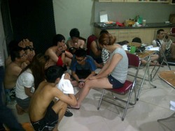 Jaringan Penipu Taiwan di Indonesia, Pria Bertato Naga & Wanita Cantik