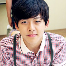 5 Fakta Unik Tentang Dongho U-Kiss