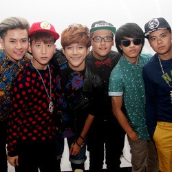 Warna-warni Gaya SM*SH