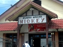 Mickey Mouse Punya Rumah Makan di Papua