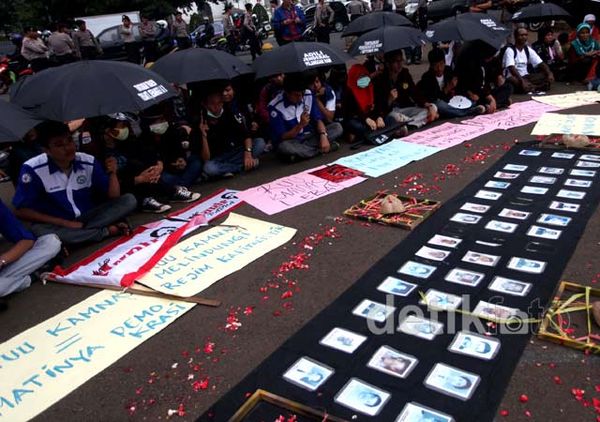 Aksi Kamisan Peringati HUT Munir