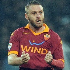 Ancelotti: De Rossi Tak Pernah Jadi Incaran PSG