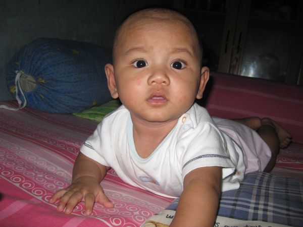 Alvaro Gavriel Riyanto, 8 Bulan, Lelaki