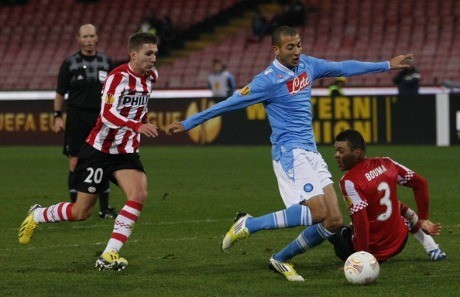 Matavz Hat-trick, PSV Tundukkan Napoli 3-1