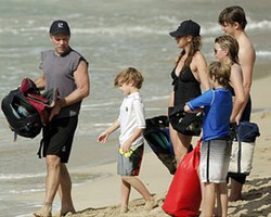  Liburan Keluarga Seru ala 11 Selebriti Hollywood