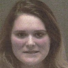 Bertengkar, Mahasiswi AS Masukkan Pemutih Pakaian ke Minuman Teman