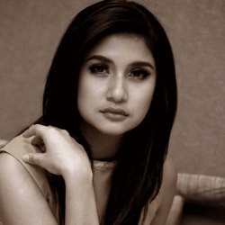 Bawa Acara Gosip, Bianca Liza Sempat Dicemooh