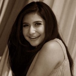 Bianca Liza, dari Akting ke Presenter