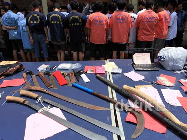 Puluhan Preman Terjaring Operasi Sikat Jaya