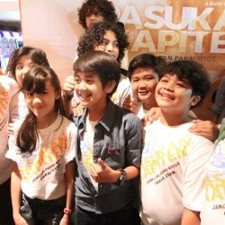 Nonton Pasukan Kapiten Bareng Coboy Junior Heboh