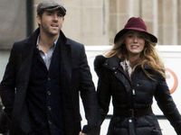 Aww, Mesranya Blake Lively & Ryan Reynolds di Paris!